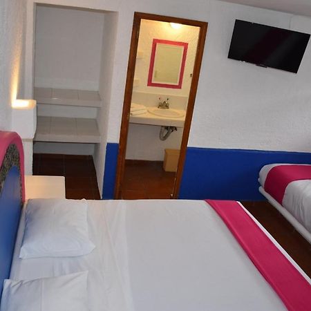 Hotel Pachuca Inn Екстер'єр фото