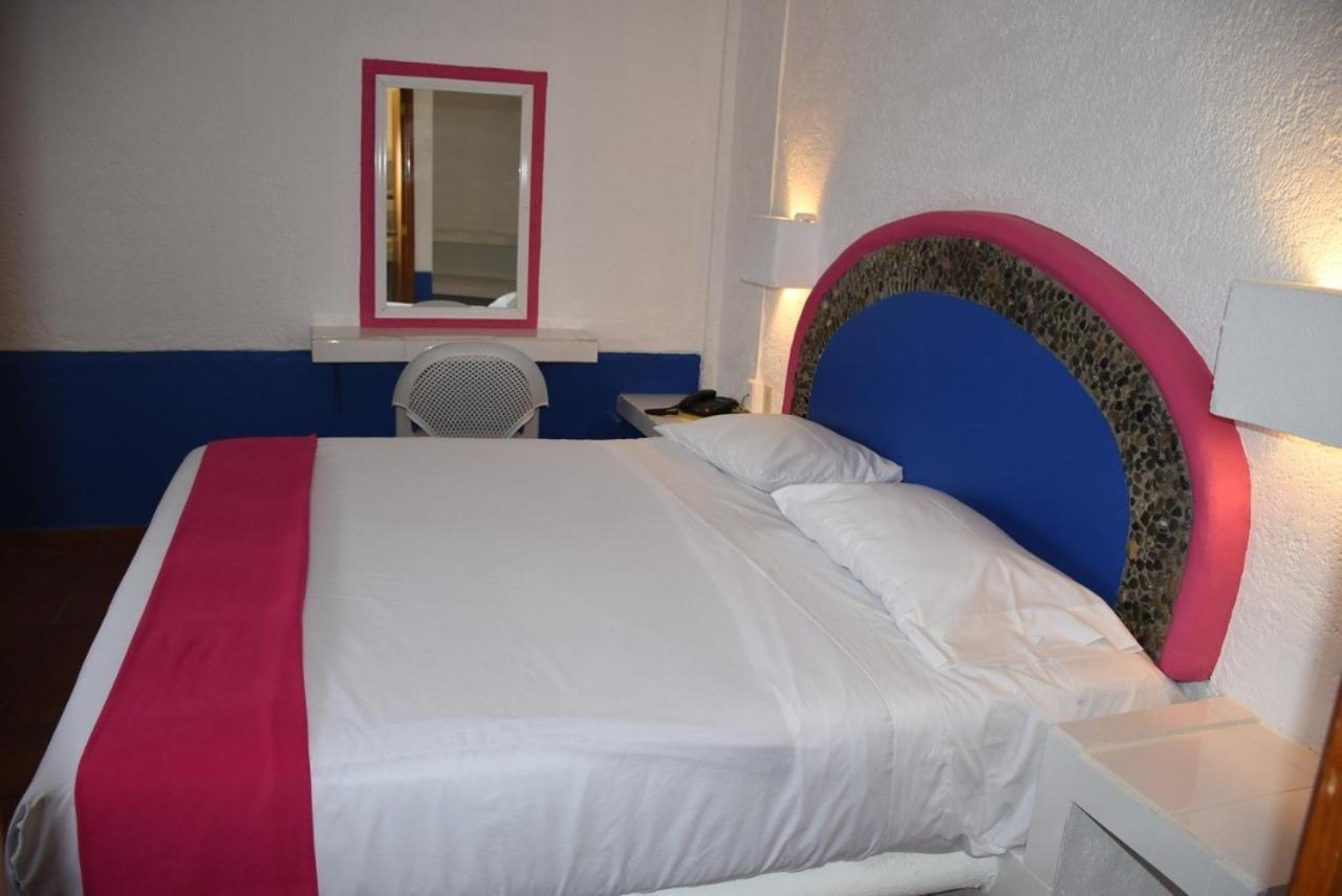 Hotel Pachuca Inn Екстер'єр фото